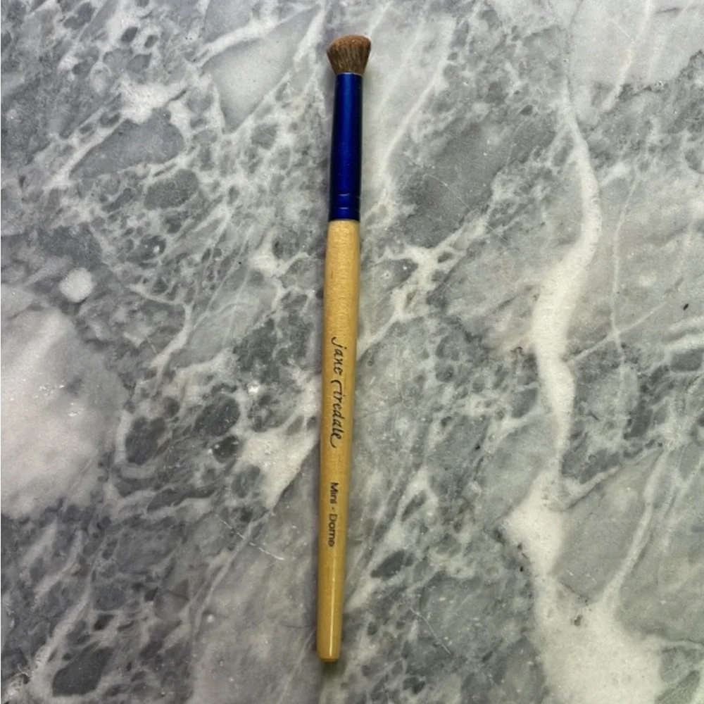 Jane Iredale Mini‎ Dome Brush